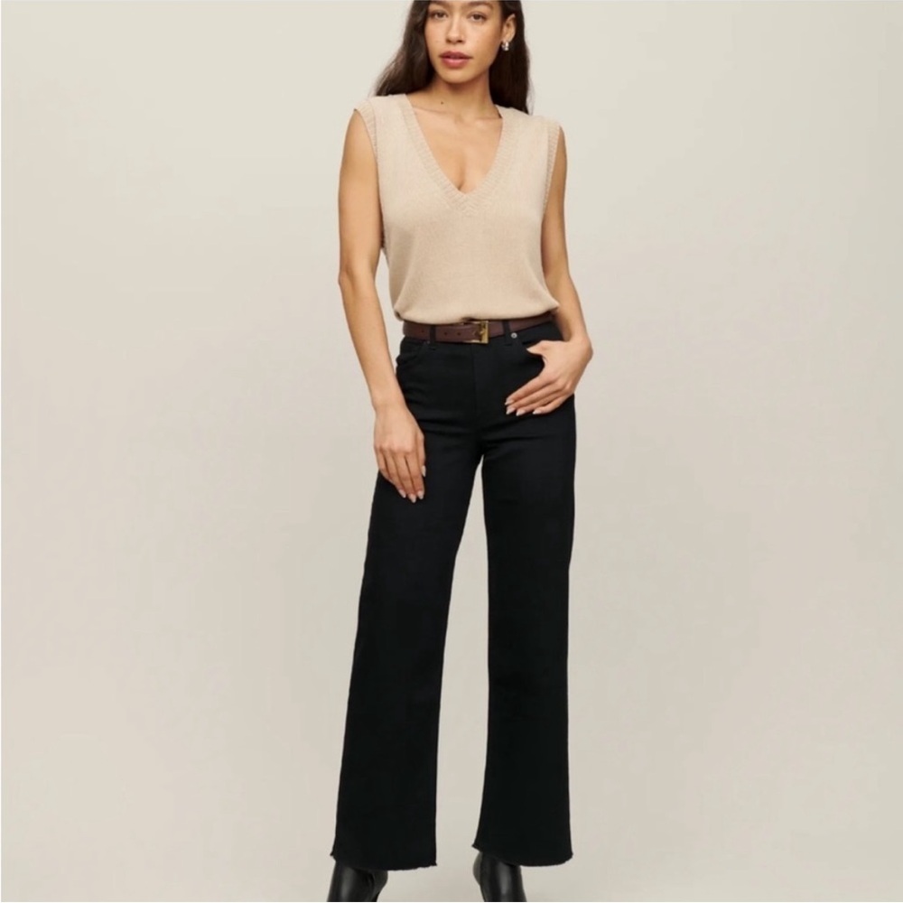 Reformation Stretch Flood Jeans in Black